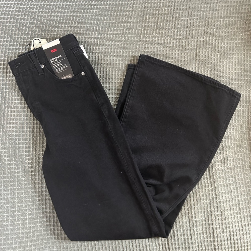 NWT Womens Levi’s High Loose Flare Black Denim Jeans